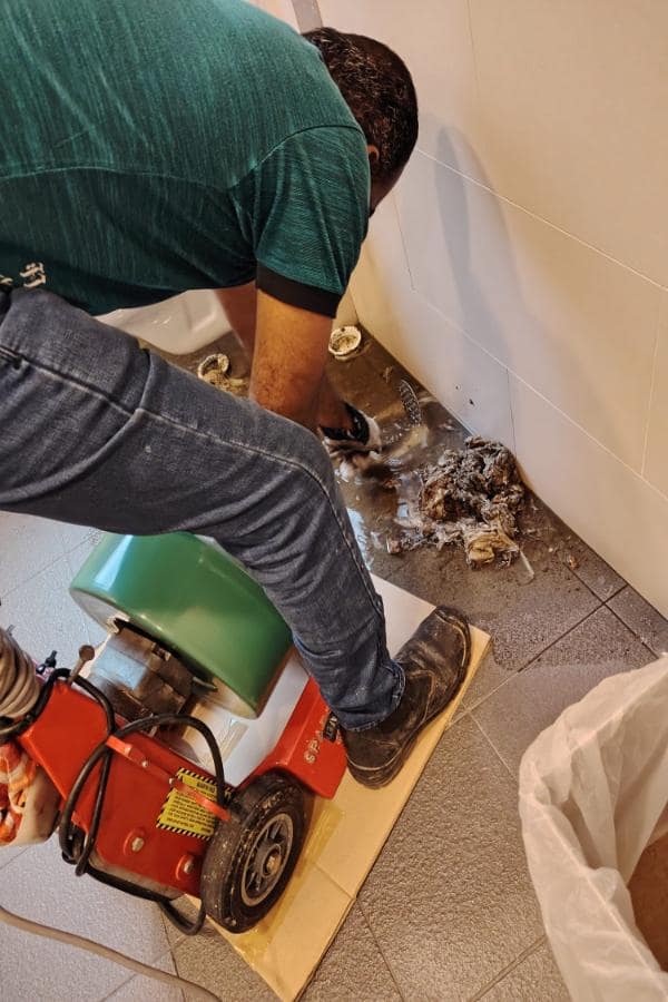 WhatsApp-Image-2025-10-17-at-13.08.07_466e0d32