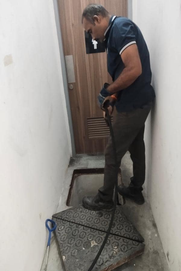 WhatsApp-Image-2025-11-24-at-17.48.34_46e4b565